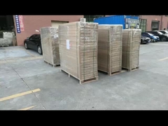 Siyah Beyaz Arkaplan Ahony Güneş Paneli Güçlü 100W 20.52V -40.C'den 85.C'ye kadar çalışır